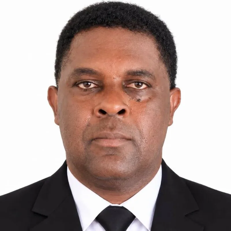 Muller Derose, candidat Député